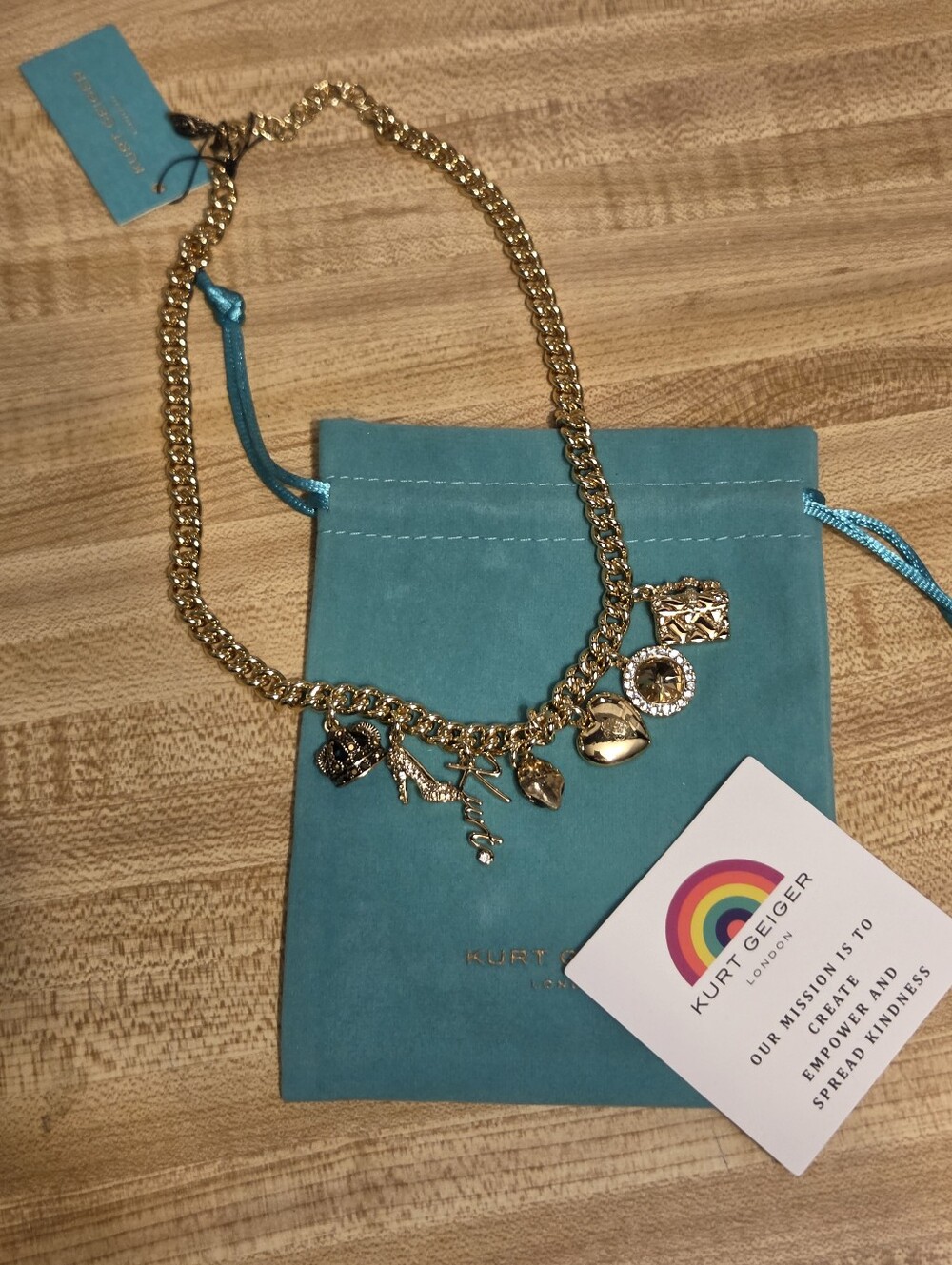 Kurt Geiger NWT Gold Charm Chunky Necklace W/Dustbag